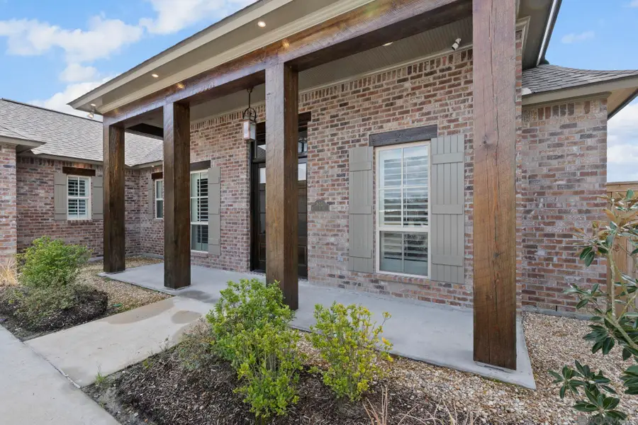 38233 Meadow Rue Dr, Prairieville, LA 70769 - #2