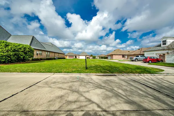 137 Rue Saint Rachel, Houma, LA 70360