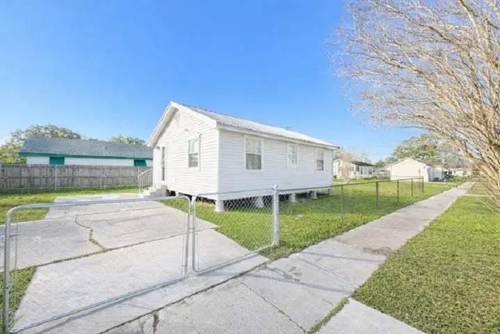 1420 North Third Street, Morgan City, LA 70380 - #3