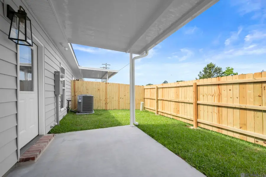 8007 Arnold Rd #5D, Denham Springs, LA 70726 - #3
