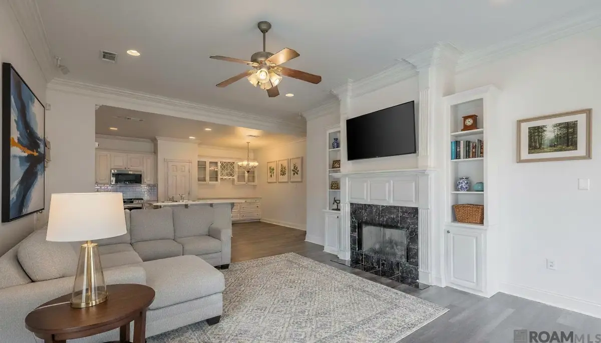 2030 Springmorning Dr, Baton Rouge, LA 70810 - #1