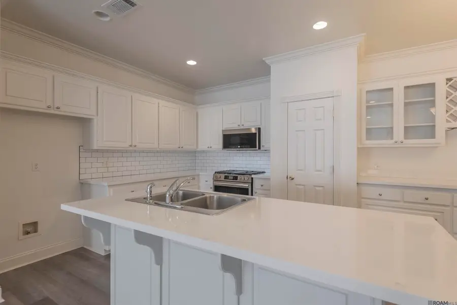 2030 Springmorning Dr, Baton Rouge, LA 70810 - #3