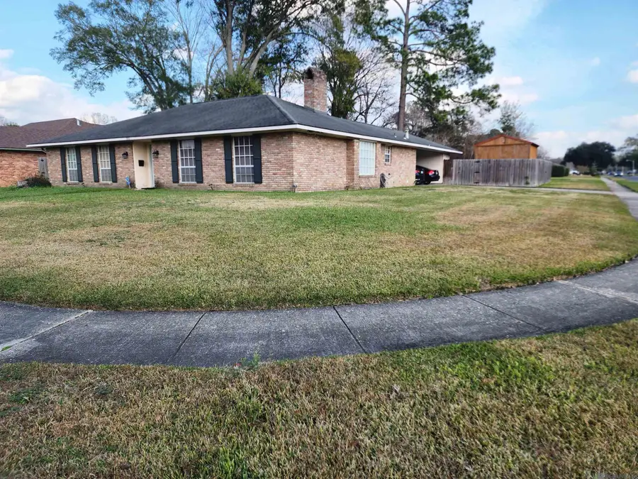 381 Shadydale Dr, Baton Rouge, LA 70815 - #2