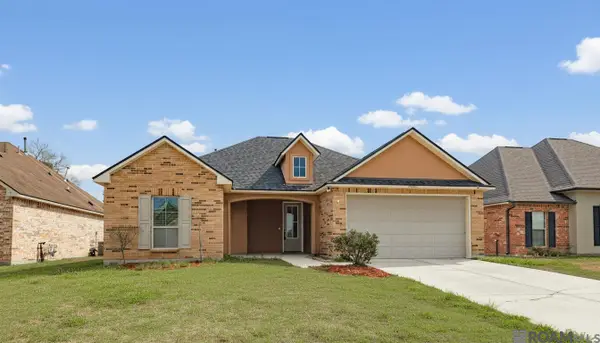 23324 Conifer Rd, Denham Springs, LA 70726