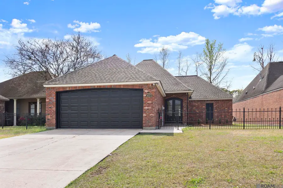 41073 Garden Ct, Gonzales, LA 70737 - #2