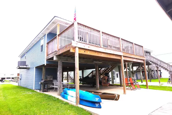 148 Constantin Dr, Port Fourchon, LA 70357