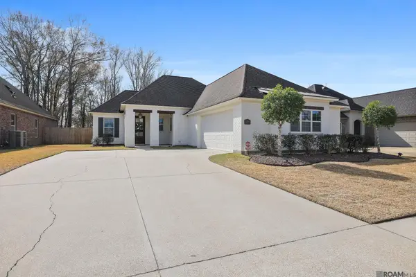 39163 Water Oak Ave, Prairieville, LA 70769