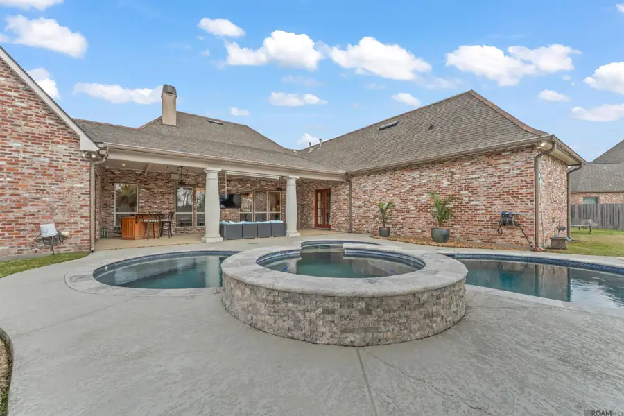 17608 Lake Vista Dr, Greenwell Springs, LA 70739 - #2