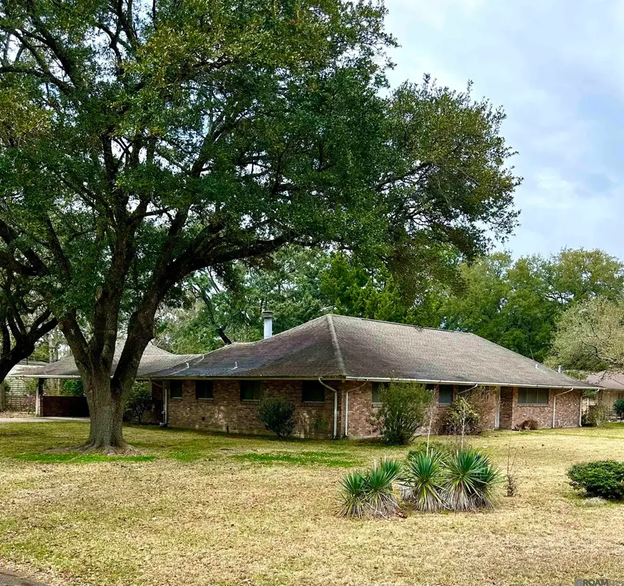 1331 S Redondo Dr, Baton Rouge, LA 70815 - #2