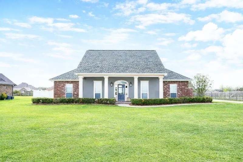 126 Cascade Dr, Thibodaux, LA 70301 - #2