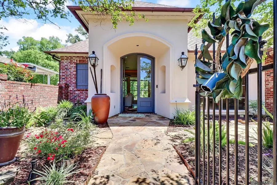 3527 Millbrook Dr, Baton Rouge, LA 70816 - #2