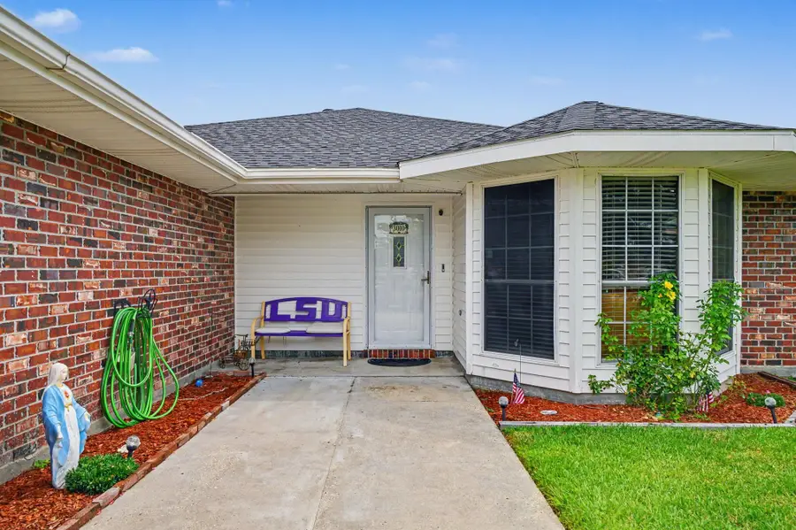 3010 Elmwood Circle, Houma, LA 70363 - #3