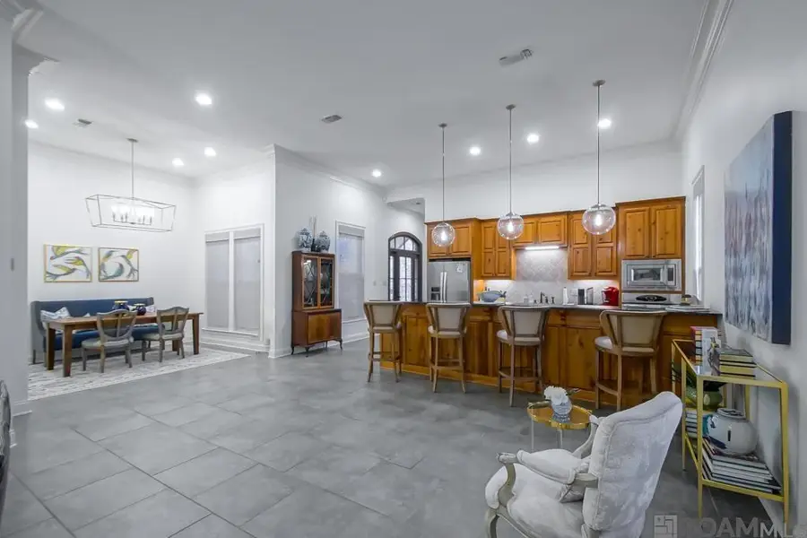 4258 Bluebonnet Rd, Baton Rouge, LA 70809 - #2