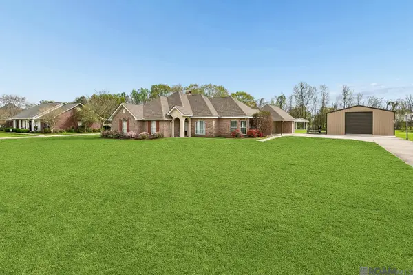 41339 Bertville Rd, Gonzales, LA 70737