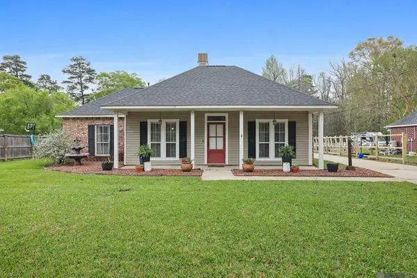 10653 Ray Dr, Denham Springs, LA 70706