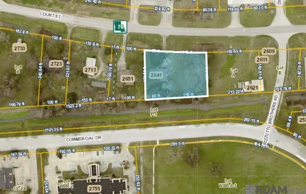 2641 Court St, Port Allen, LA 70767