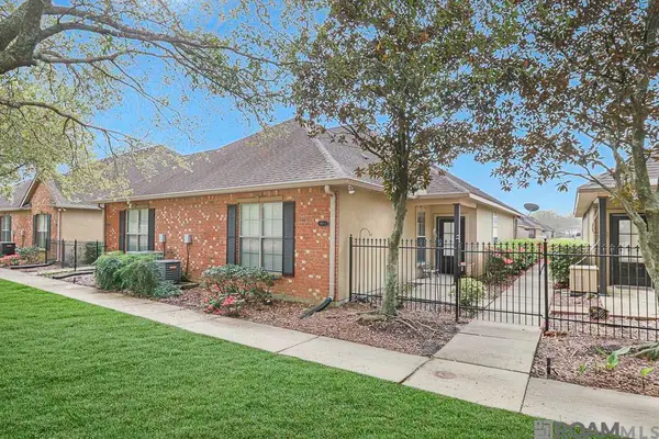 9124 Old Hammond Hwy #7, Baton Rouge, LA 70809