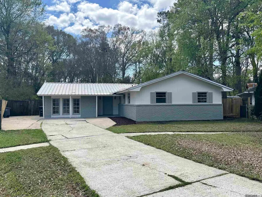 13678 E Jolissaint Dr, Village Saint George, LA 70810 - #2