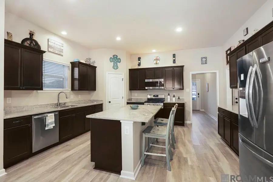 41396 Cozy Way, Gonzales, LA 70737 - #3