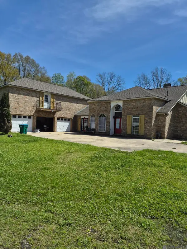 9741 Cane Bayou Rd, Port Allen, LA 70767