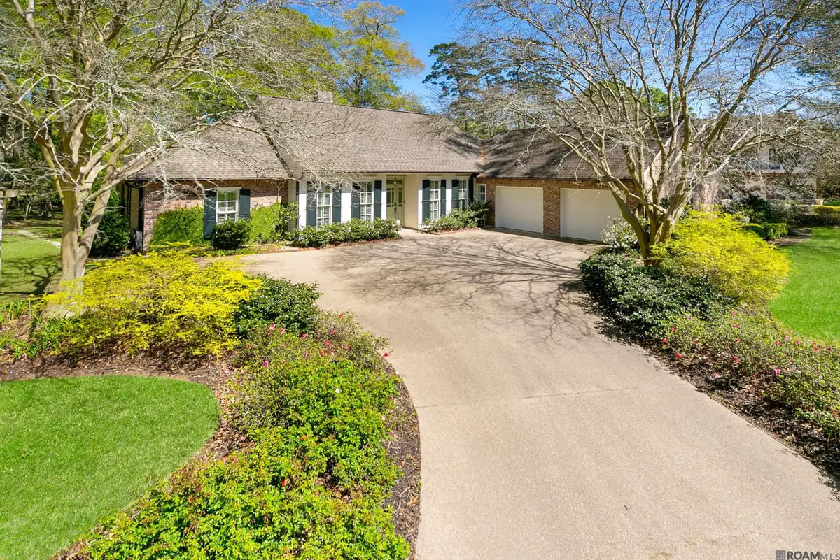 5845 S Shore Dr, Baton Rouge, LA 70817 - #1