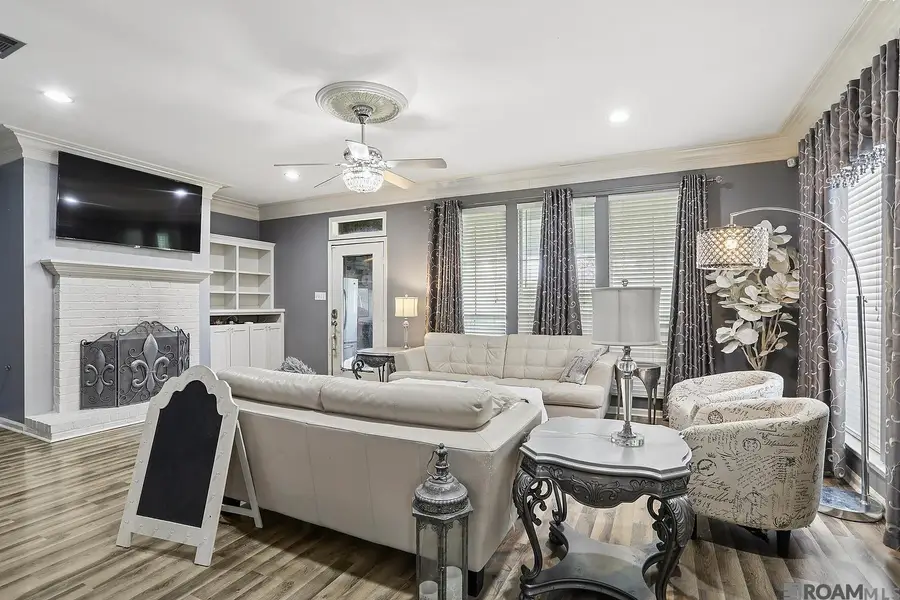 17197 Chenier Dr, Prairieville, LA 70769 - #3