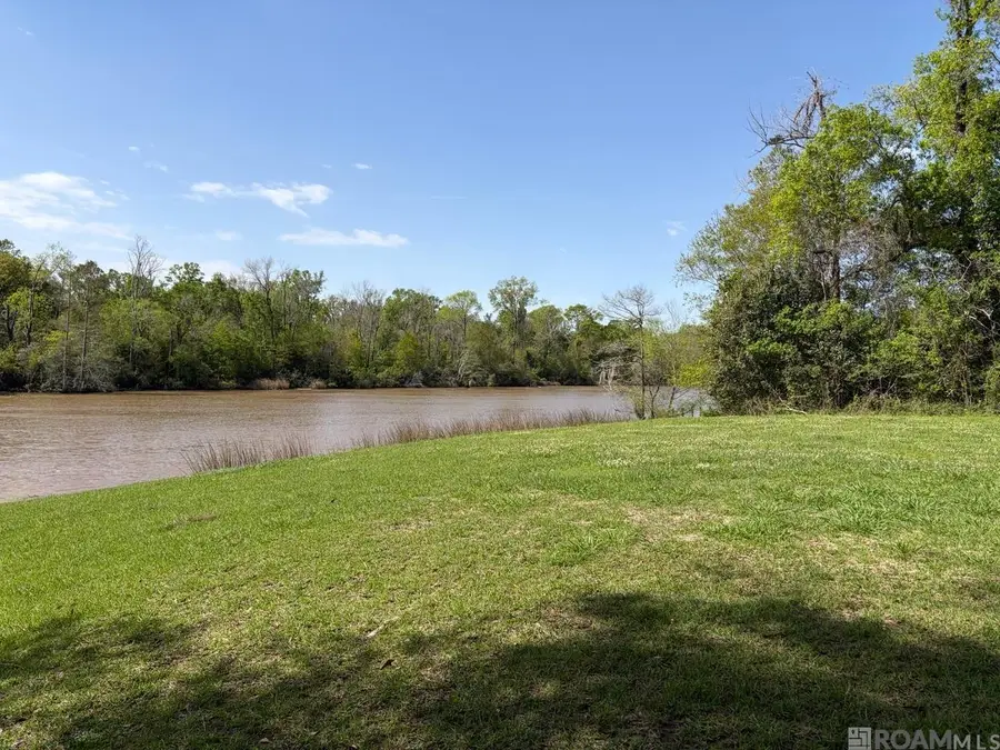 21967 Waterfront East Dr, Maurepas, LA 70449 - #3
