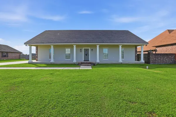 214 Exeter Run, Houma, LA 70360