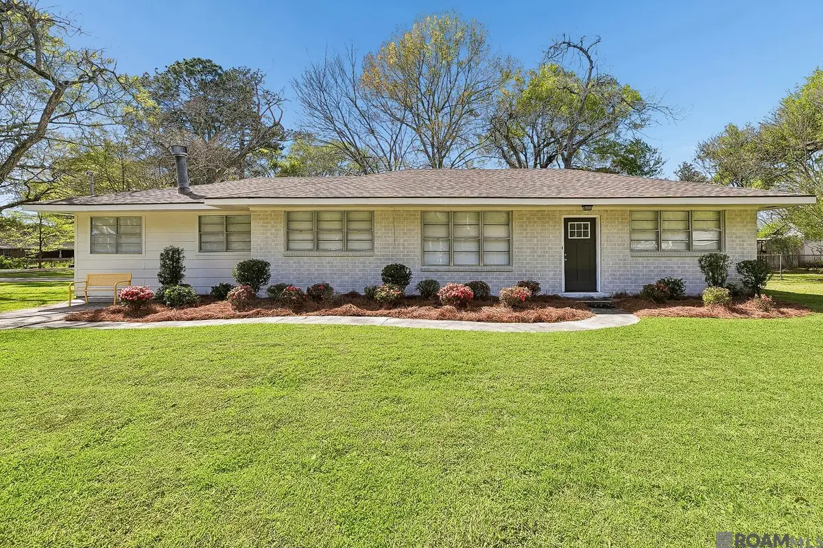 4811 Lynn St, Zachary, LA 70791 - #1