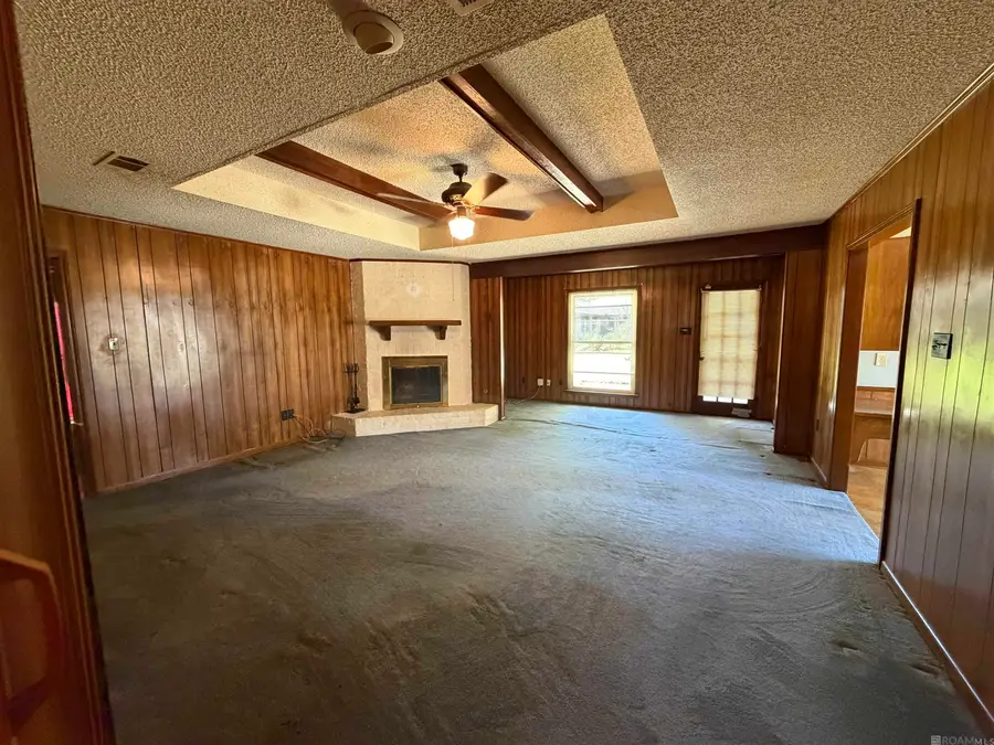 2242 Bernwood Dr, Baton Rouge, LA 70816 - #2