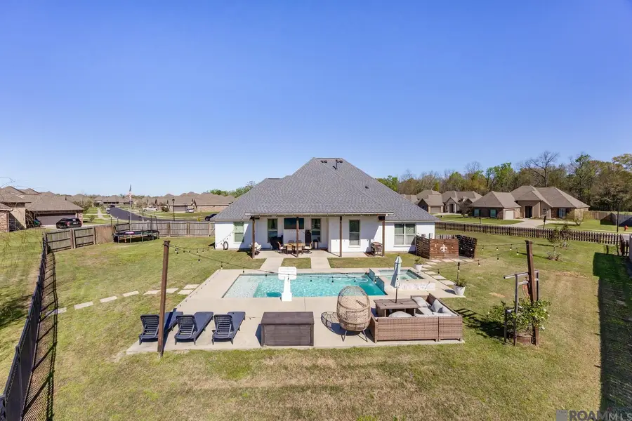 4180 Bayou Plantation Dr, Addis, LA 70710 - #2