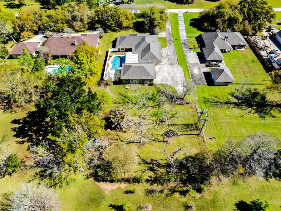 220 Ouiski Bayou Drive, Houma, LA 70360 - #3