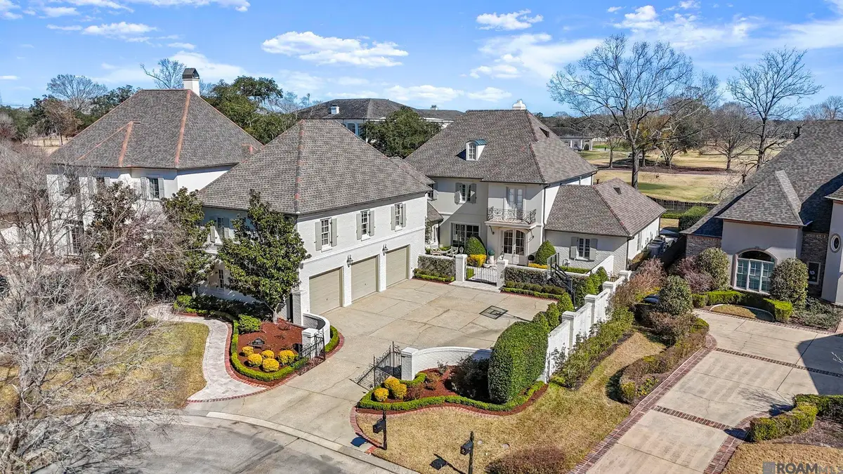 19011 E Pinnacle Cir, Baton Rouge, LA 70810 - #1