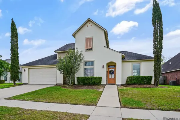 7246 Marshall Bond Dr, Zachary, LA 70791