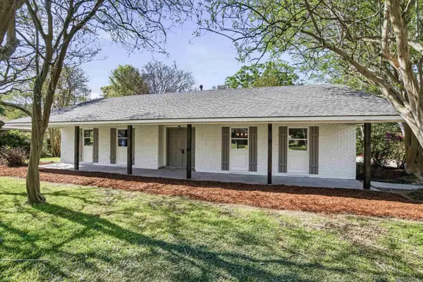 610 Seyburn Ct, Baton Rouge, LA 70808