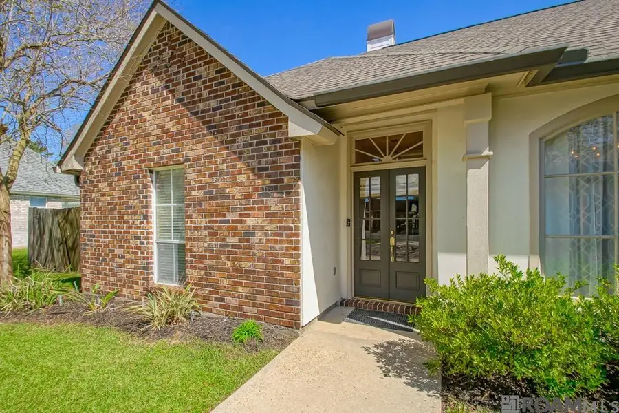 10743 Hilltree Dr, Baton Rouge, LA 70810 - #2