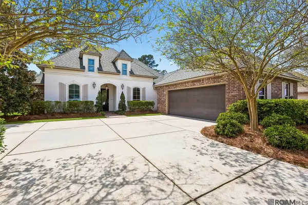 13884 Cobblestone Dr, Denham Springs, LA 70726