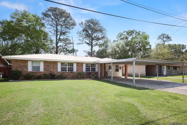 1020 S Stacy Ave, Gonzales, LA 70737