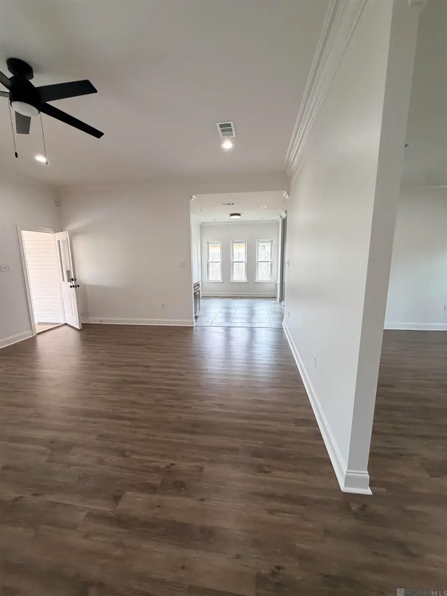 15814 Woodwick Ave, Baton Rouge, LA 70816 - #3