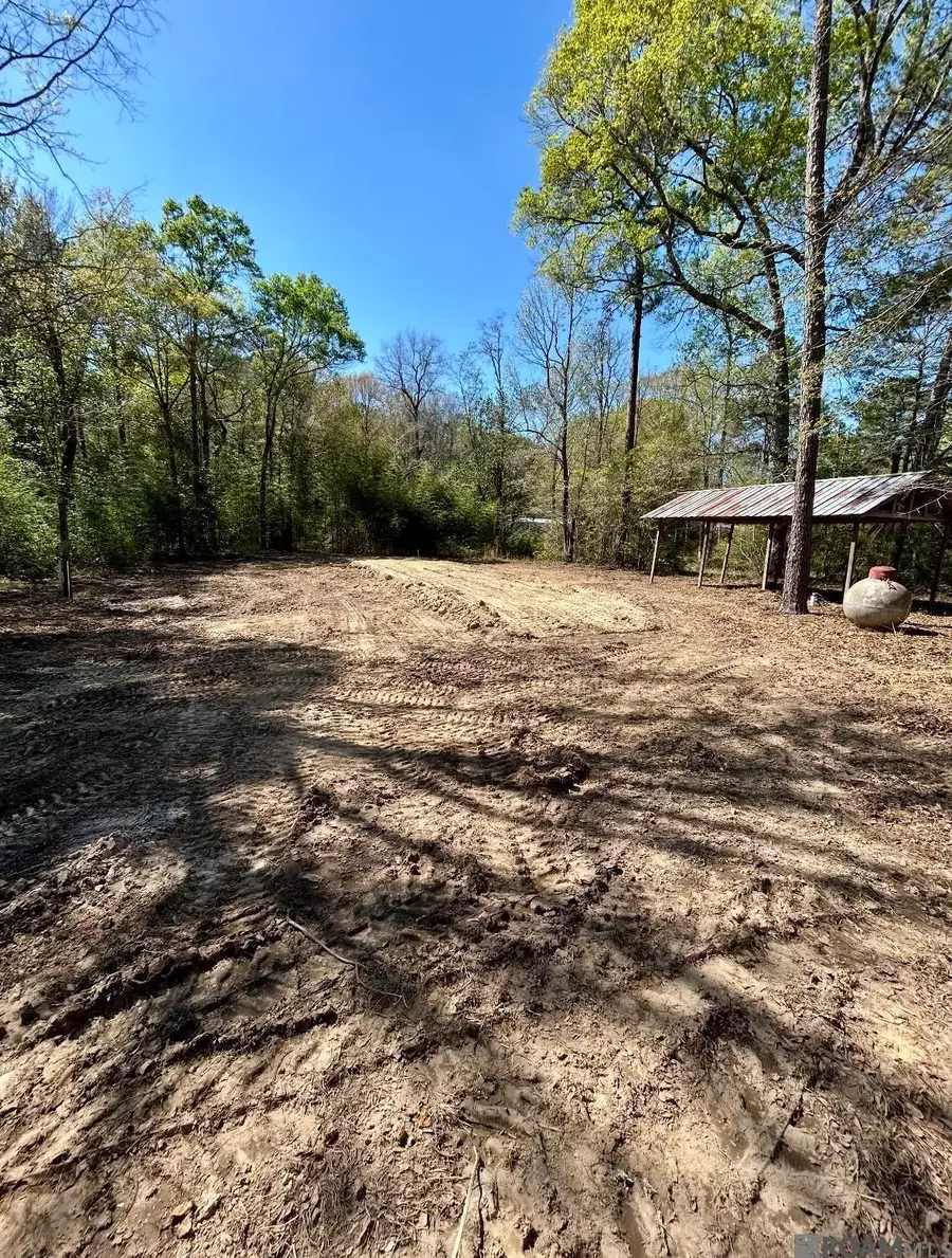 17400 Carroll Rd, Bogalusa, LA 70427 - #2