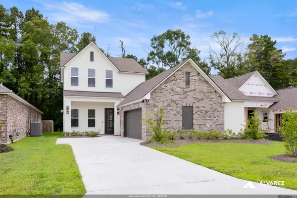 25281 Burlington Dr, Denham Springs, LA 70726