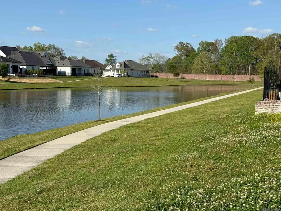 8412 Luray Ln, Baton Rouge, LA 70817 - #2