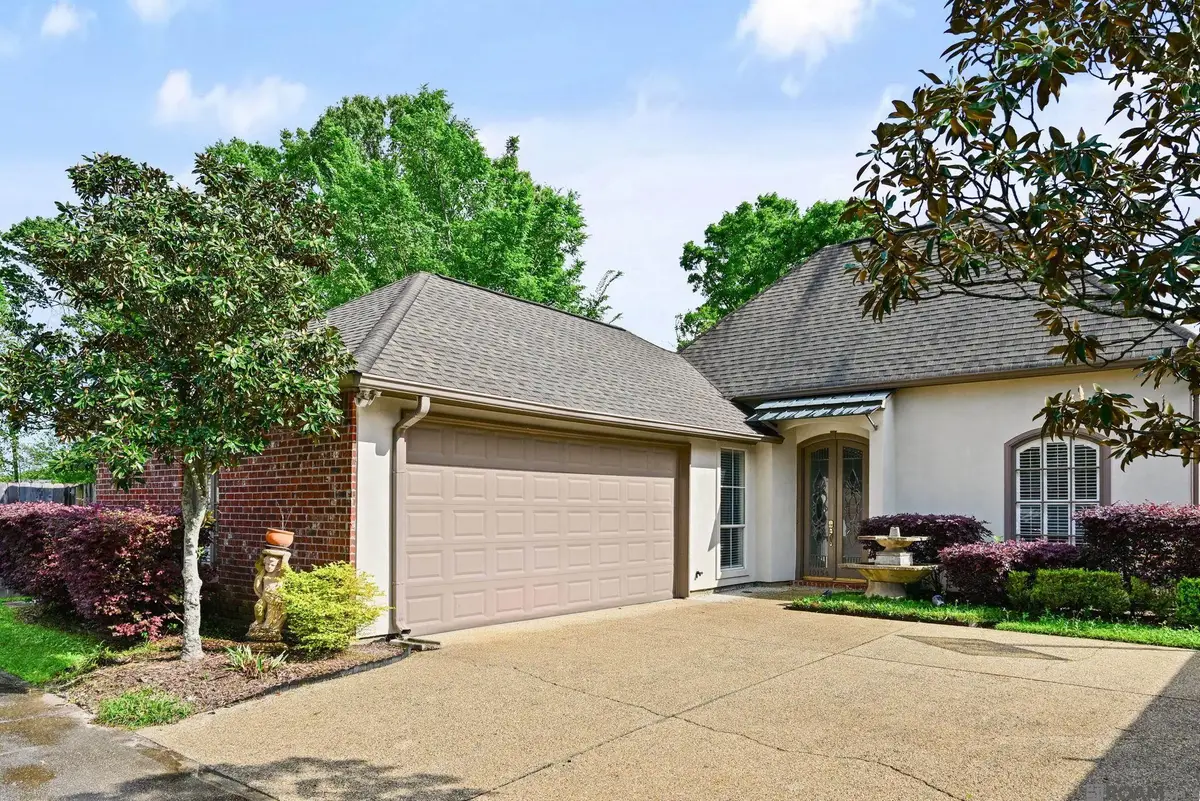 10154 Hyde Park, Baton Rouge, LA 70816 - #1