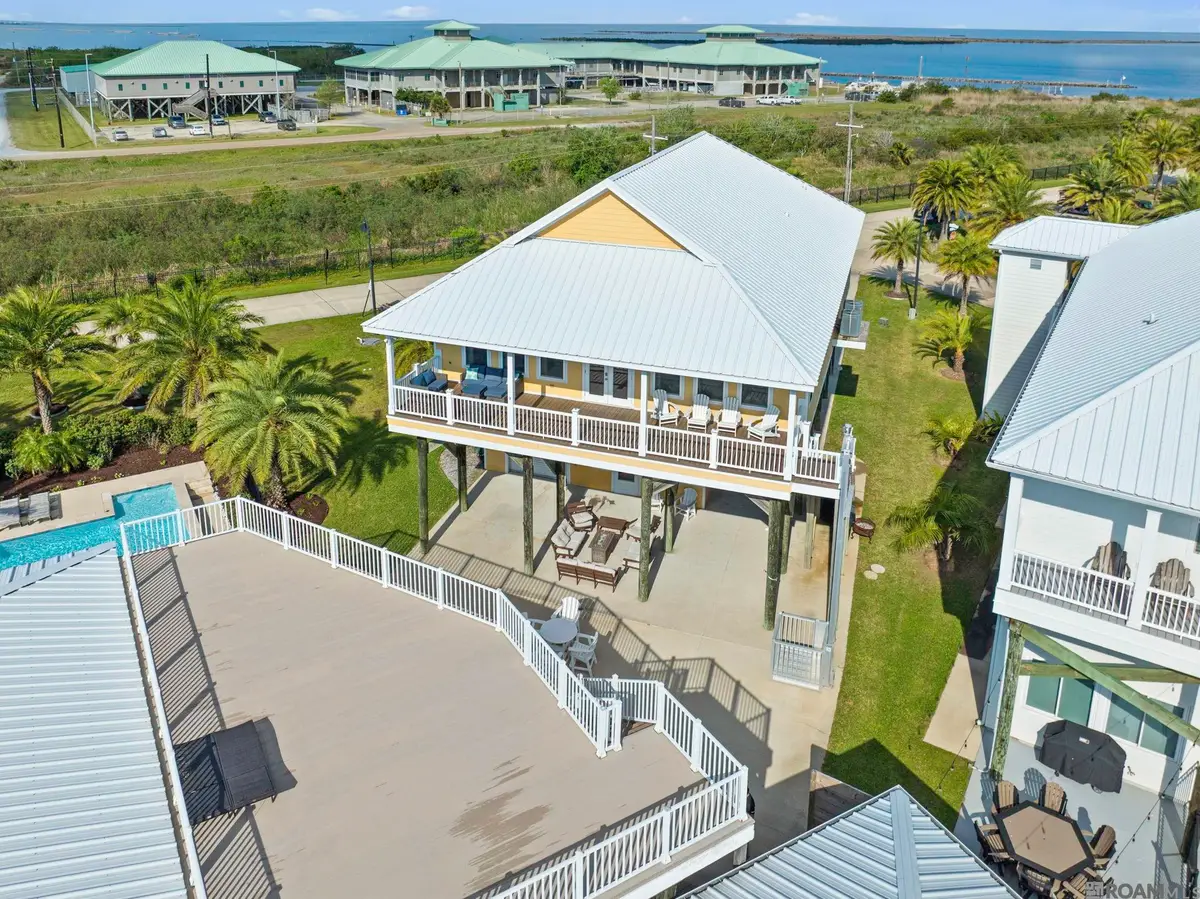 47 Queen Bess, Grand Isle, LA 70358 - #1