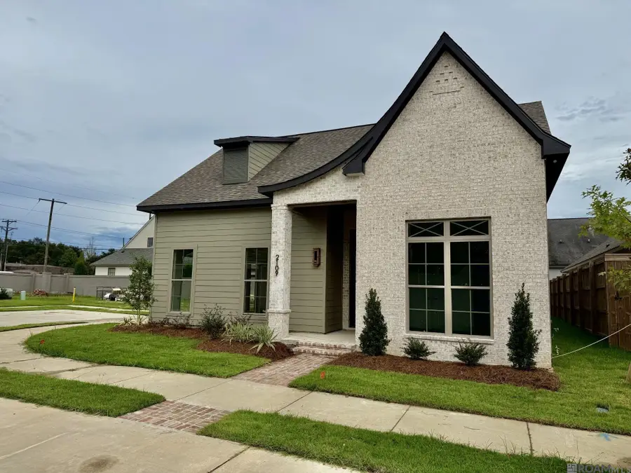 2109 Stableford Ln, Baton Rouge, LA 70809 - #2