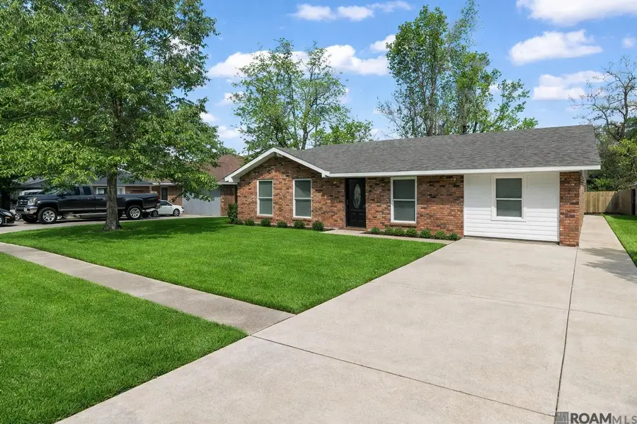 3134 Montreal Dr, Baton Rouge, LA 70819 - #2