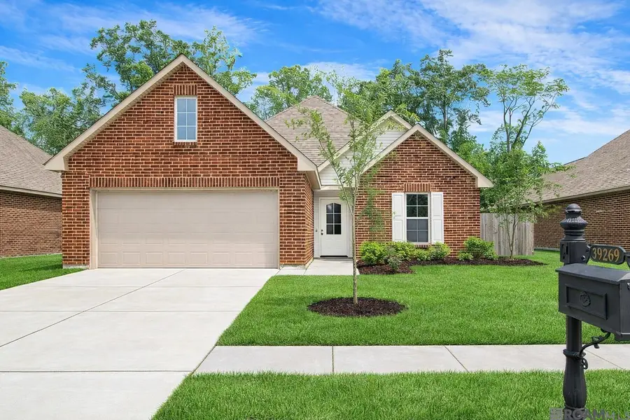 39269 Majestic Wood Ave, Gonzales, LA 70737 - #2