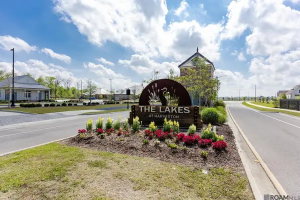 2602 Morning Mist Dr, Baton Rouge, LA 70810