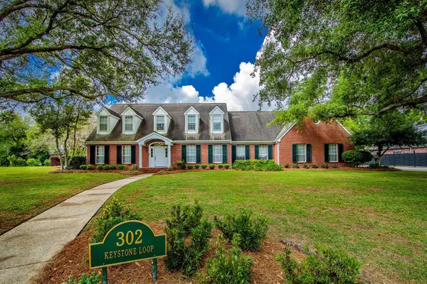 302 Keystone Loop, Houma, LA 70360