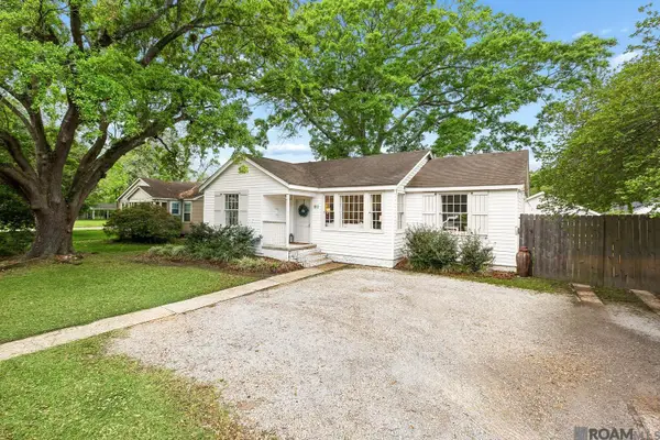 1813 Lee Dr, Baton Rouge, LA 70808